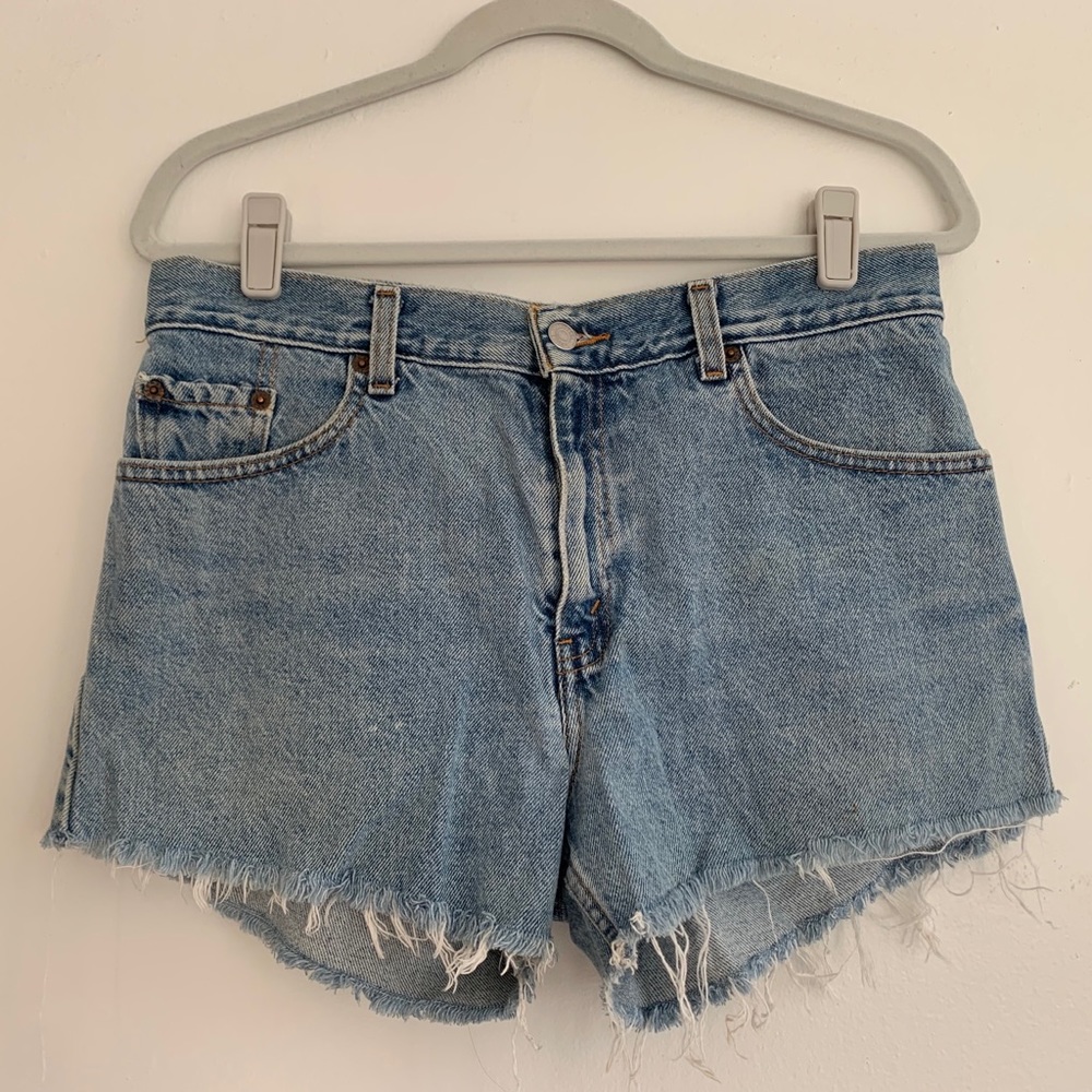 Vintage Levi’s cutoff shorts